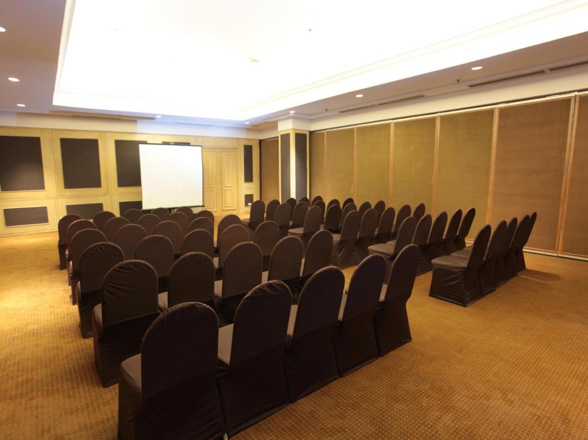 Summit Circle Cebu - Quarantine Hotel Экстерьер фото
