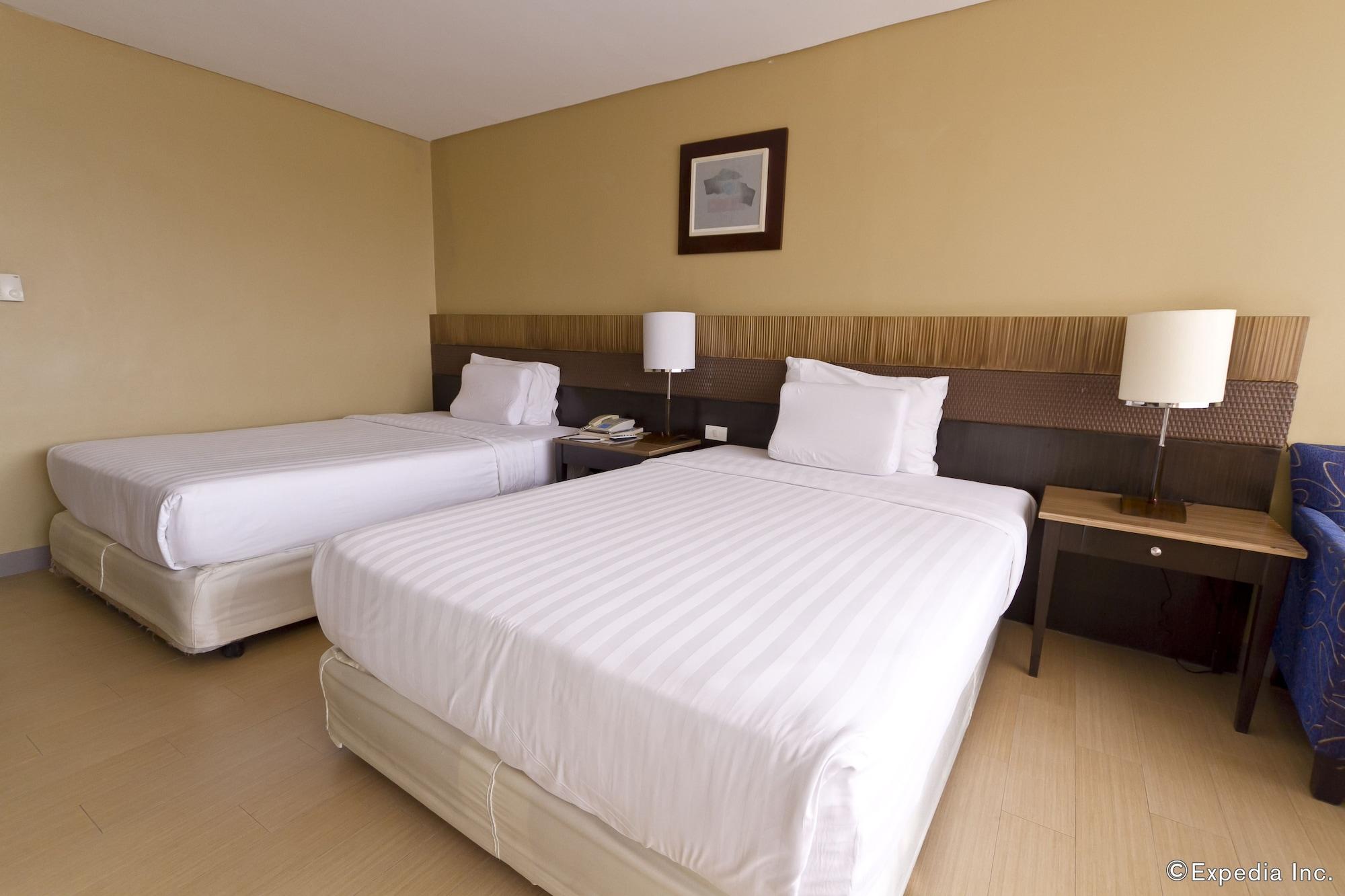 Summit Circle Cebu - Quarantine Hotel Экстерьер фото