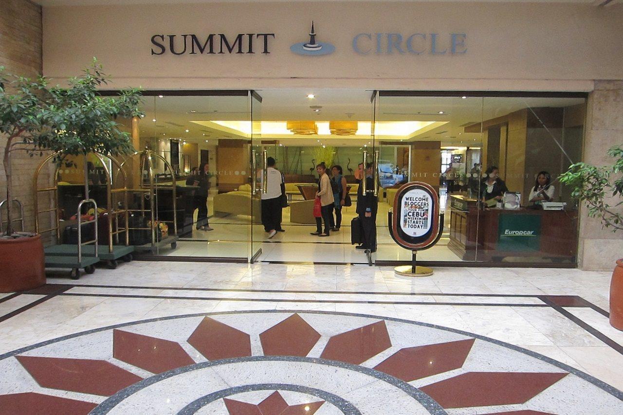 Summit Circle Cebu - Quarantine Hotel Экстерьер фото