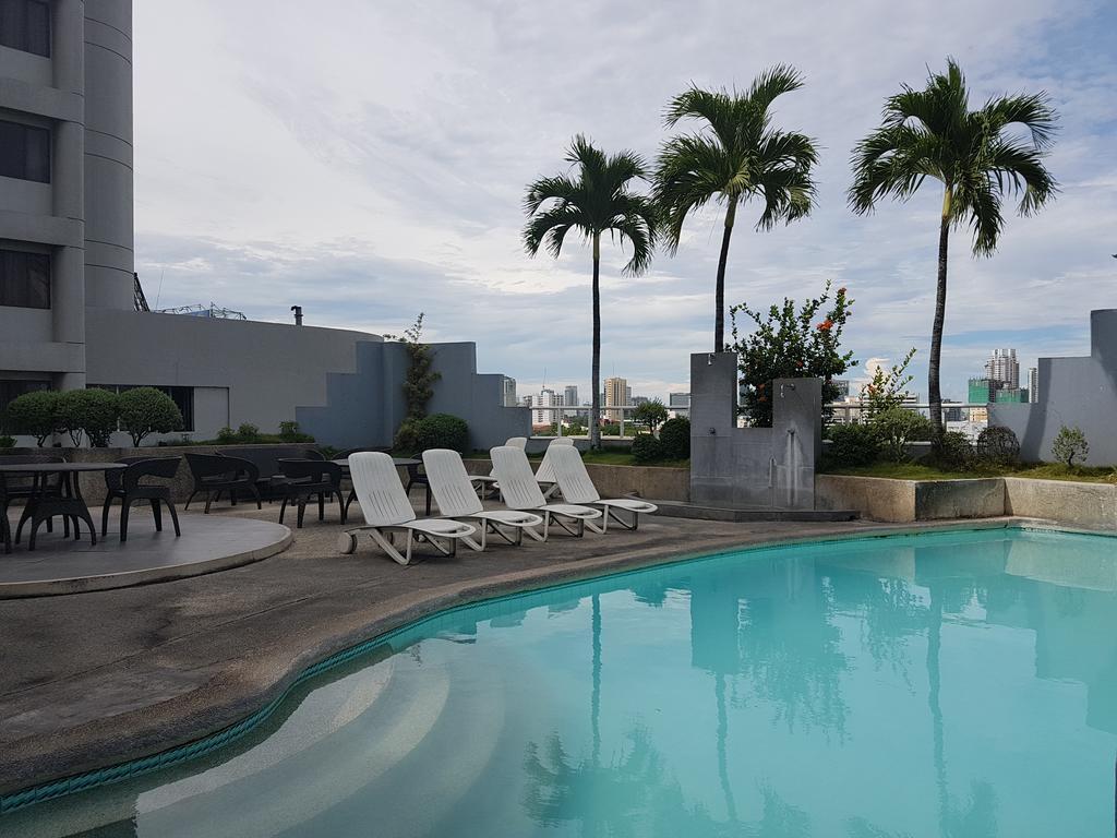 Summit Circle Cebu - Quarantine Hotel Экстерьер фото